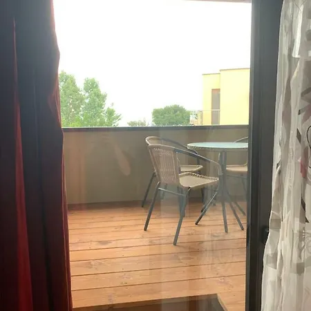 Aparthotel Holiday Lozenets