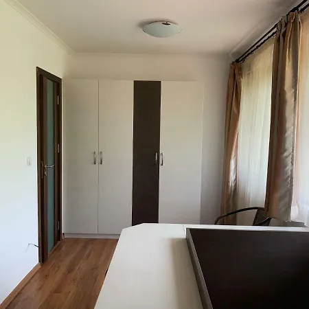 Holiday Aparthotel Lozenets