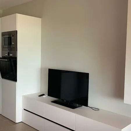 Holiday Aparthotel Lozenets